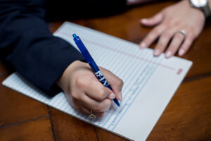 Renovaciones de DACA: mantén tu estatus y permiso de trabajo