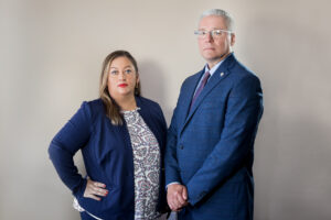 Fraude Notarial en inmigración: evita riesgos legales