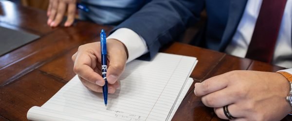 Acuerdo de culpabilidad: riesgos para inmigrantes
